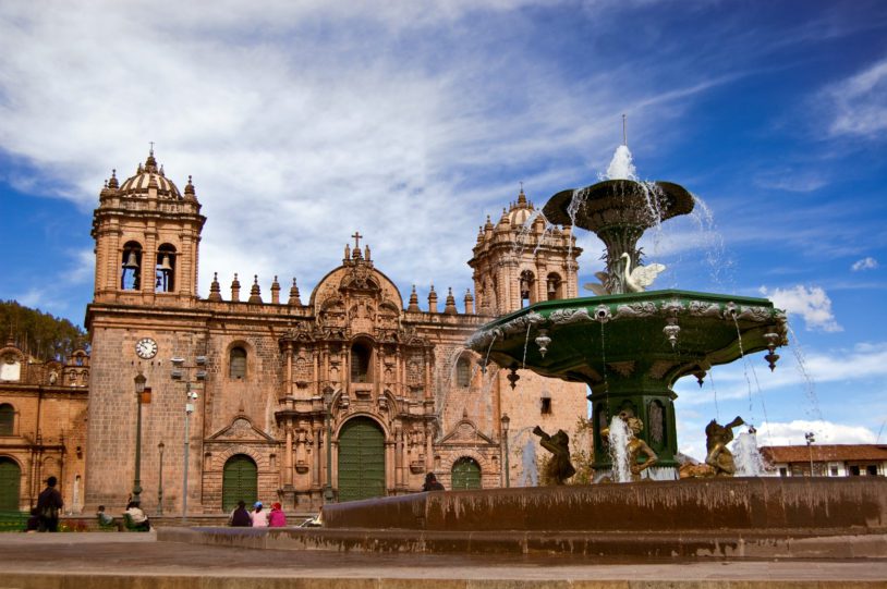 Plaza-de-Armas, Cuzco, Peru