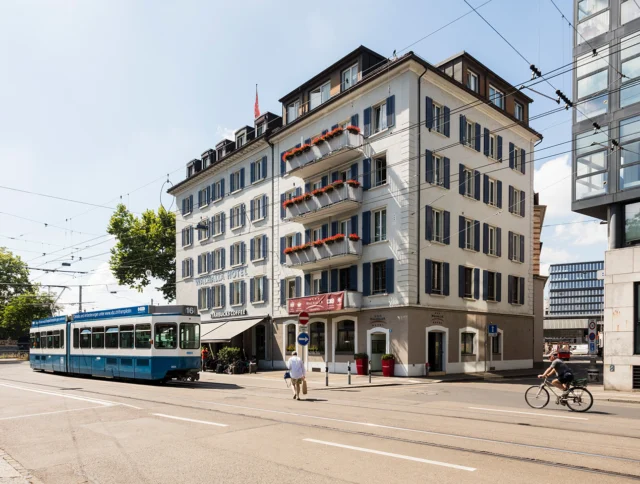 Switzerland_FredHotel